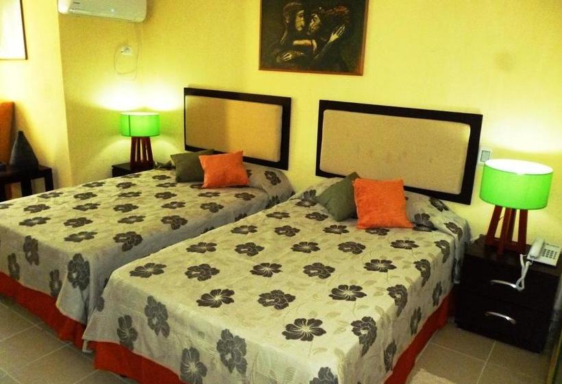 هتل Villa Iguana - Adults Only