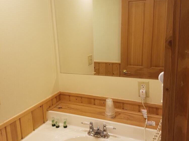 فندق Willard Munger Inn