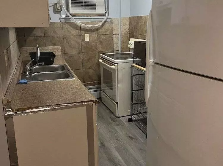 New Rome Motel