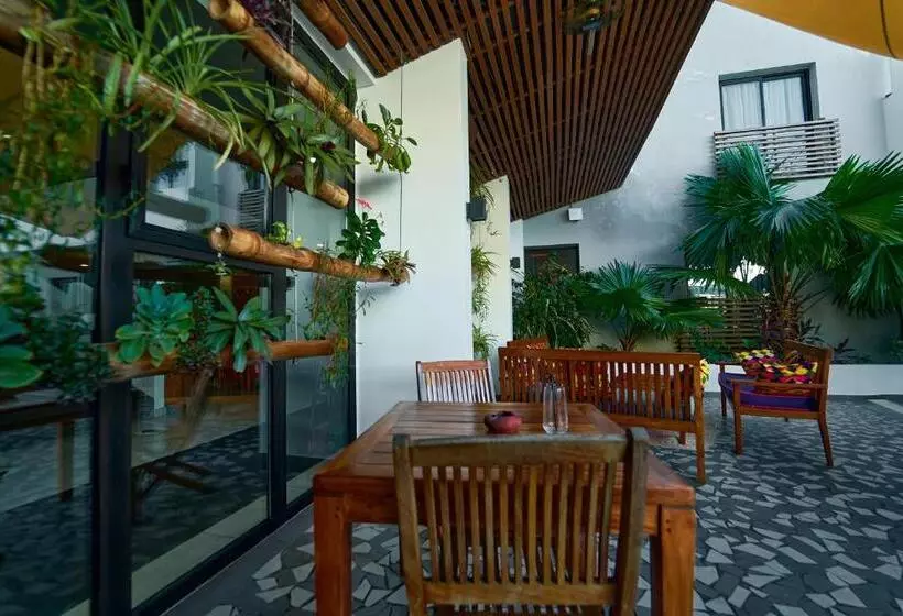 Onomo Hotel Lomé