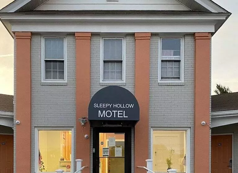 Sleepy Hollow Motel