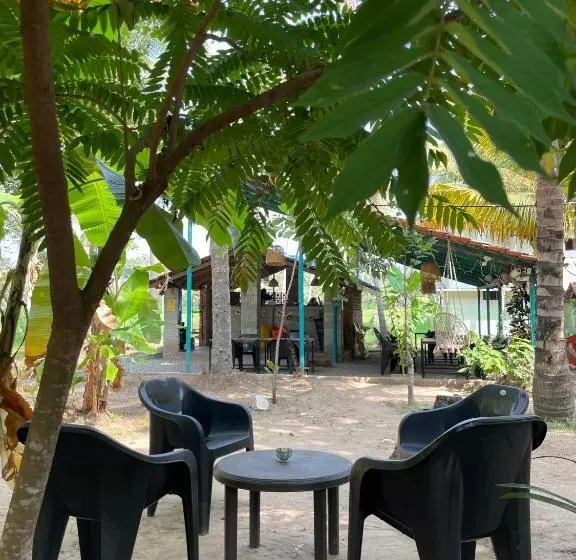 Retkeilymaja Cliff & Coral