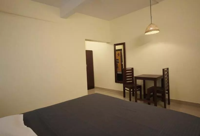 Retkeilymaja Cliff & Coral