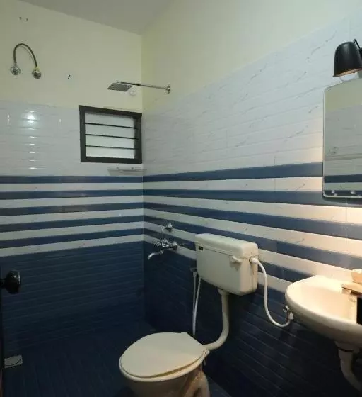 Retkeilymaja Cliff & Coral