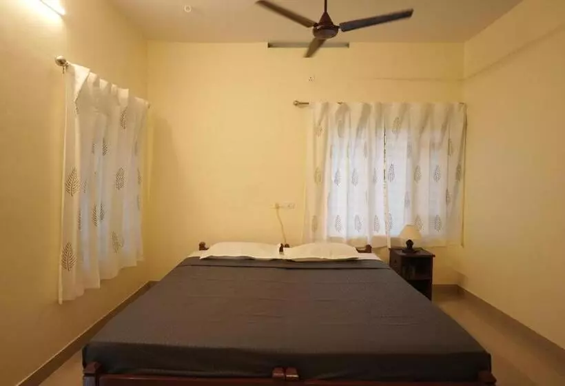 Retkeilymaja Cliff & Coral