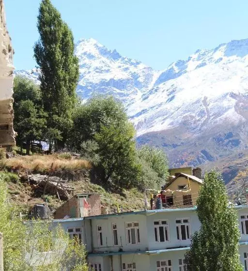 Retkeilymaja Kyelang Times