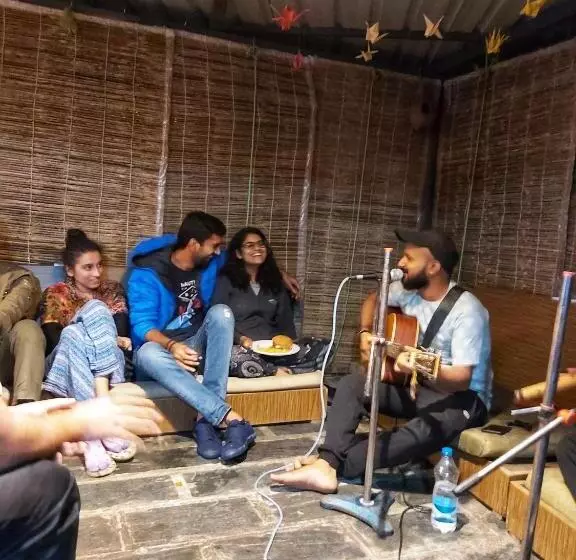 Utopia Hostels Dharamkot Mcleodganj
