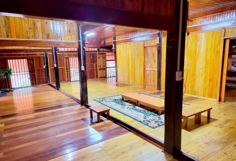 تختخواب و صبحانه Rapids Eco Retreat