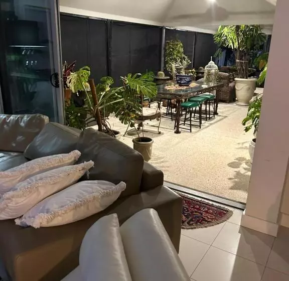 Whitfords Delight Bed & Breakfast