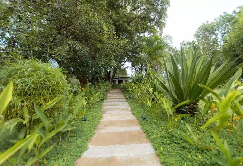 Bellagio Hills Hotel And Restaurant