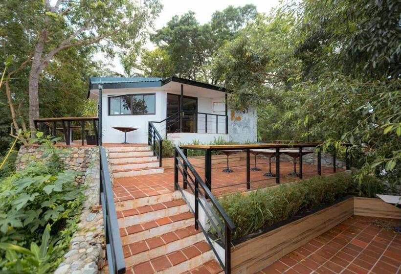 Bellagio Hills Hotel And Restaurant