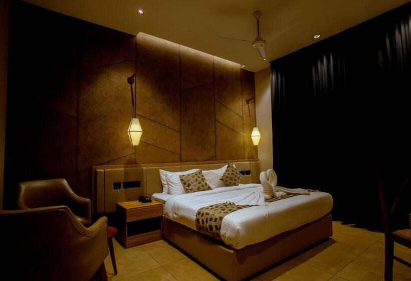 בית מלון כפרי Beeza Clubhouse