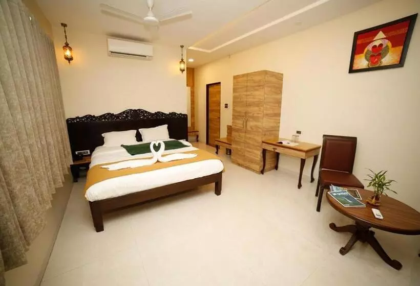 Hotelli Kamal Farm Resort