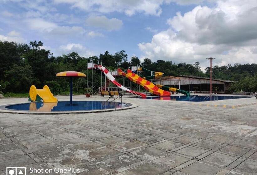 호텔 Kamal Farm Resort