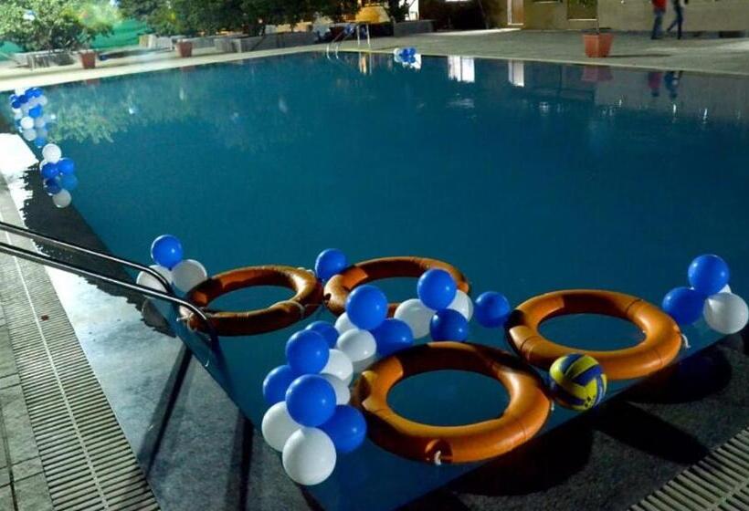 호텔 Kamal Farm Resort