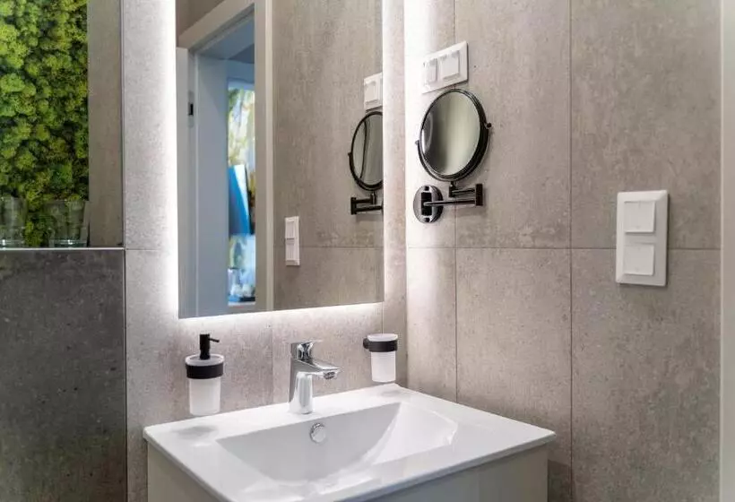 Hotelli Kőporos Hercegkút