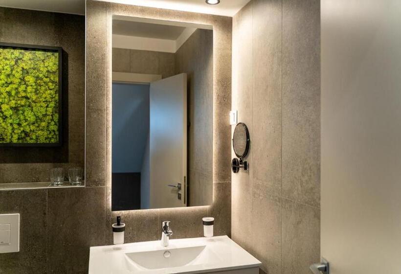 Hotel Kőporos Hercegkút