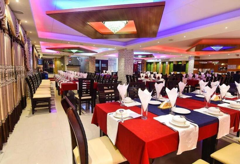 هتل Orion International