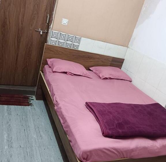 בית מלון כפרי Shree Ambica