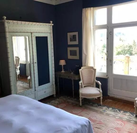 La Touratte Bed & Breakfast