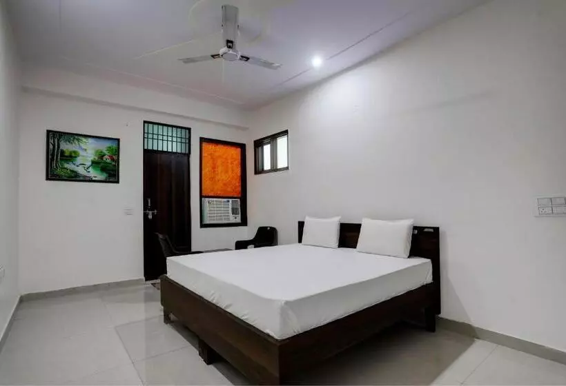 Oyo Hotel Moon Light