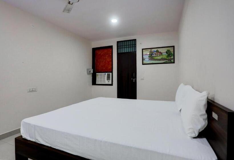 Oyo Hotel Moon Light