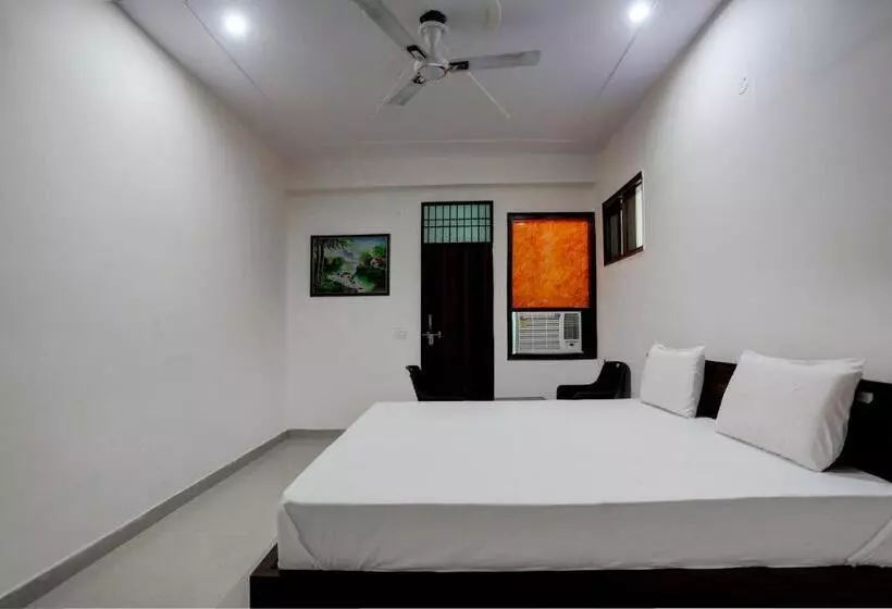 Oyo Hotel Moon Light