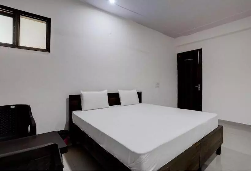 Oyo Hotel Moon Light