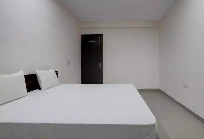 Oyo Hotel Moon Light