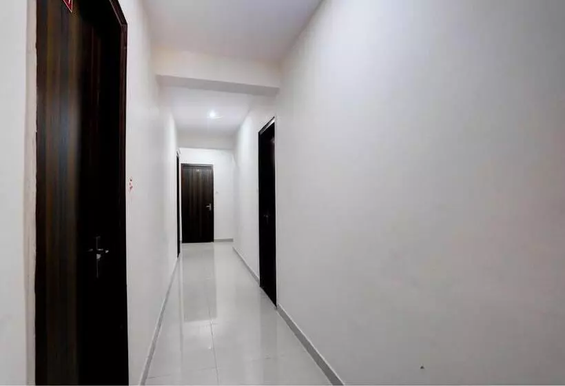 Oyo Hotel Moon Light