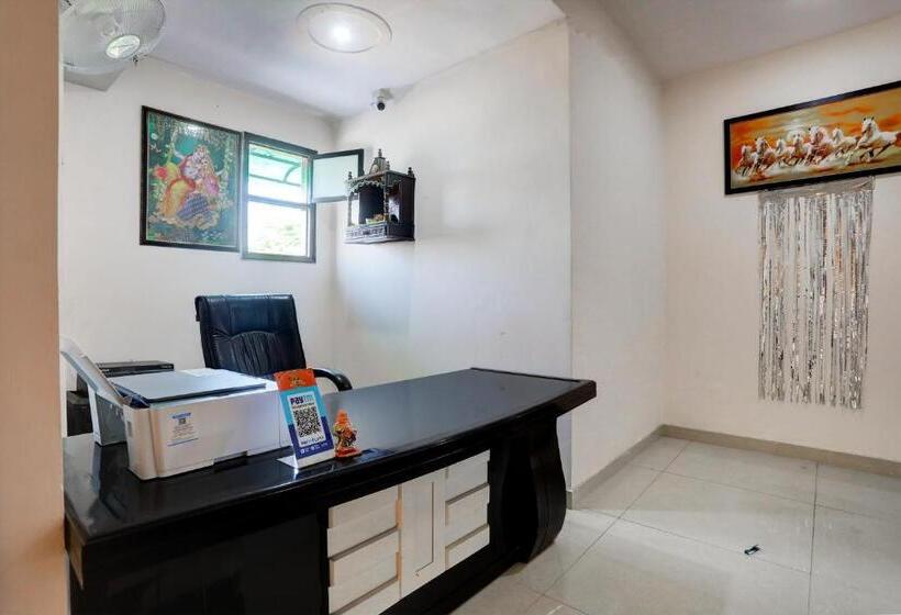 Oyo Hotel Moon Light