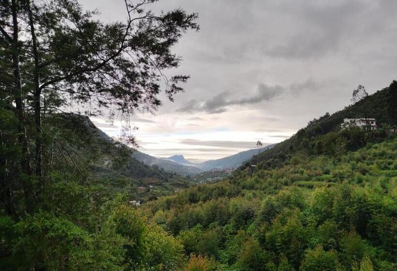 Paradise Resort Vattavada, Munnar