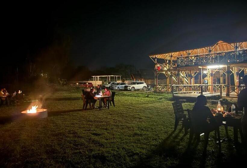 ペンション Hill Stone Hampi