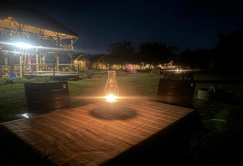 ペンション Hill Stone Hampi