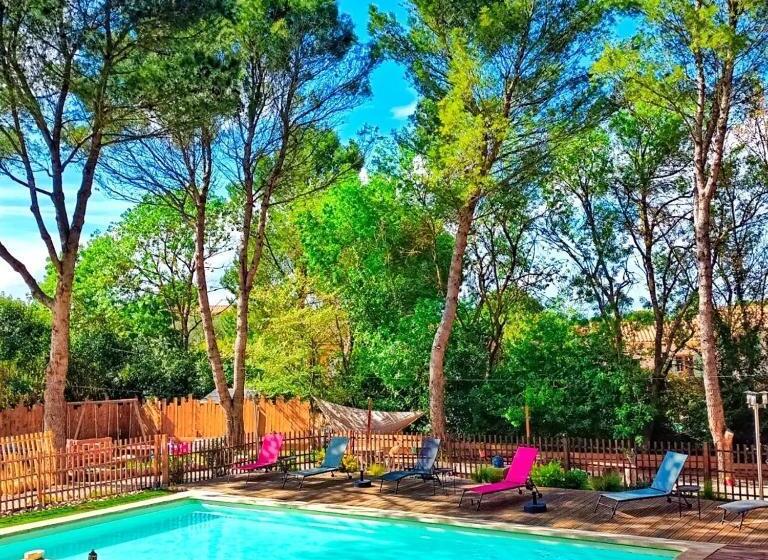 膳宿费 L Entre Nous Carcassonne