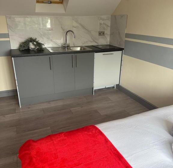 膳宿费 Rockford Villa