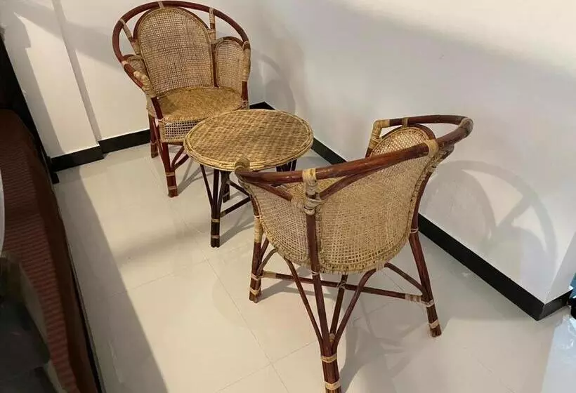 Majatalo Thiliz Place