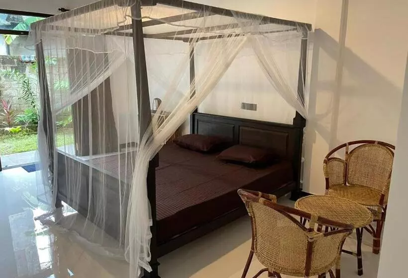 Majatalo Thiliz Place