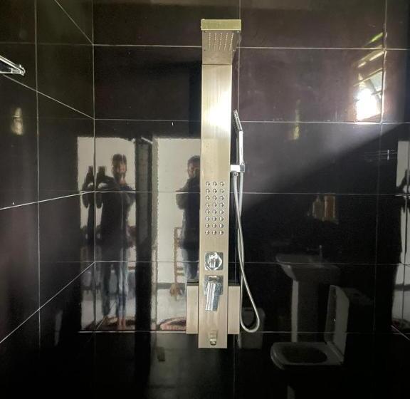 بنسيون Thiliz Place