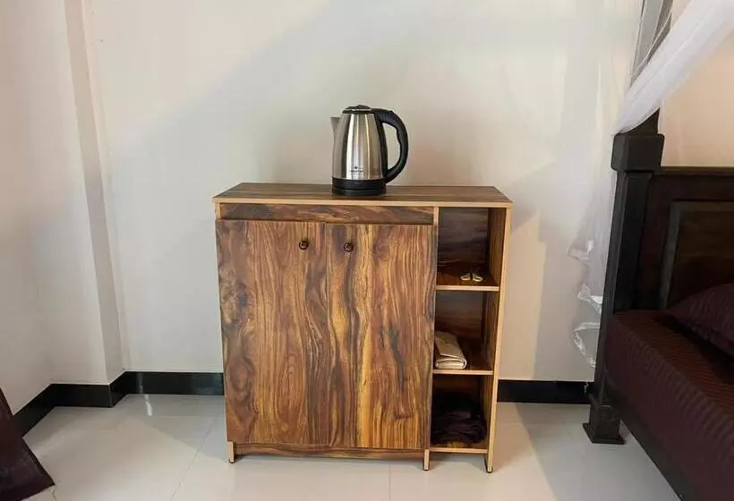 Majatalo Thiliz Place