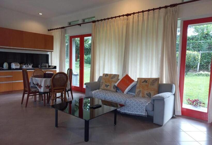 Pensió Villa Arssel