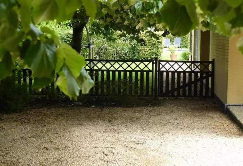 Majatalo Wood And Work