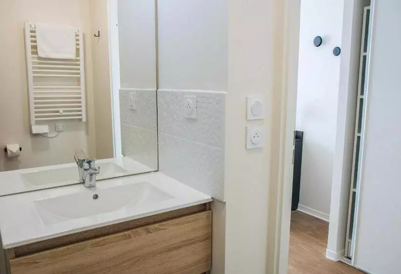 Twenty Business Flats Béziers