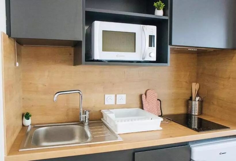 Twenty Business Flats Béziers