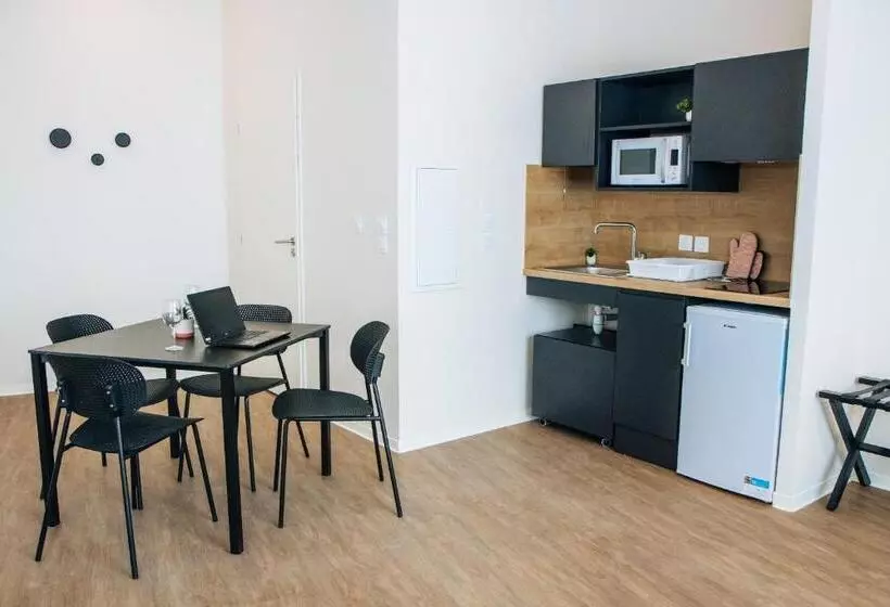 Twenty Business Flats Béziers