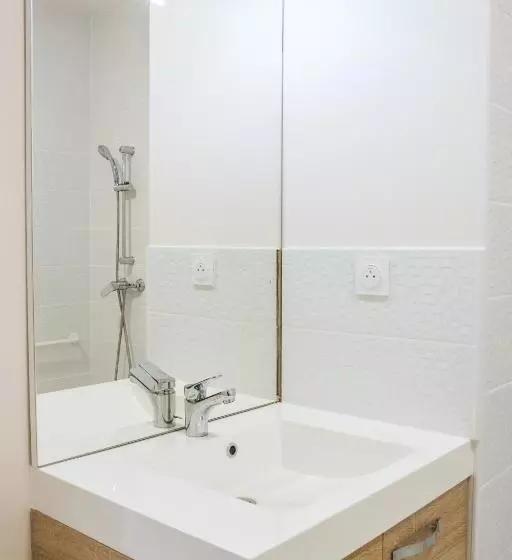 Twenty Business Flats Béziers