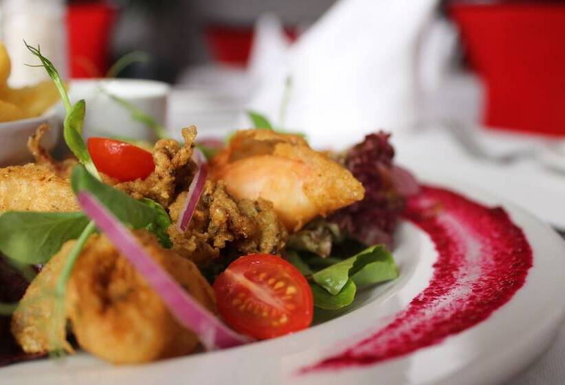 הוסטל Auberge Gardens