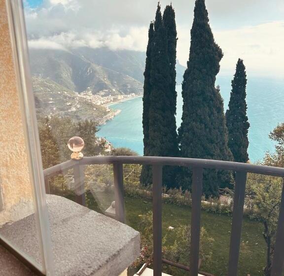 ベッドアンドブレックファースト Villa Barluzzi