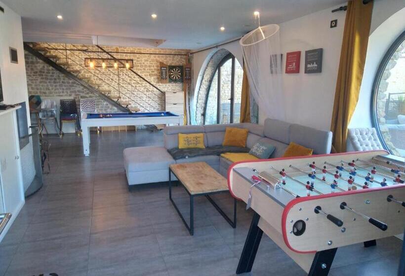 Bed and Breakfast Villa De Charme