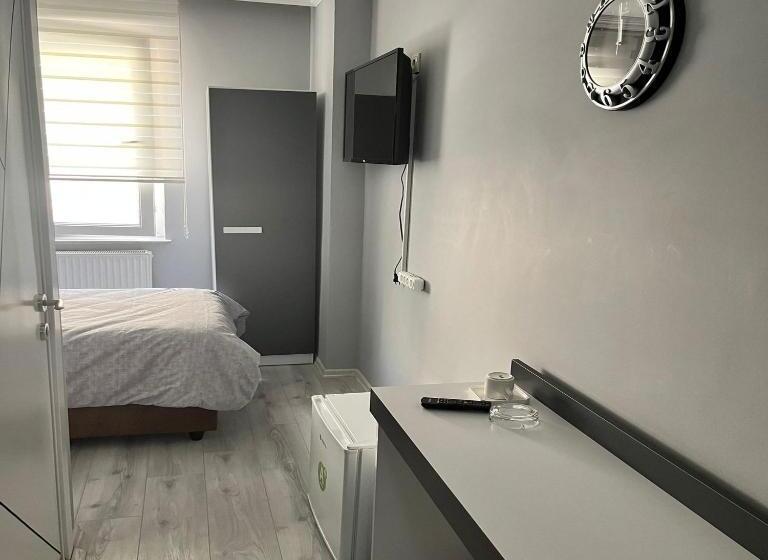 Grand Whi̇te Sui̇t Otel